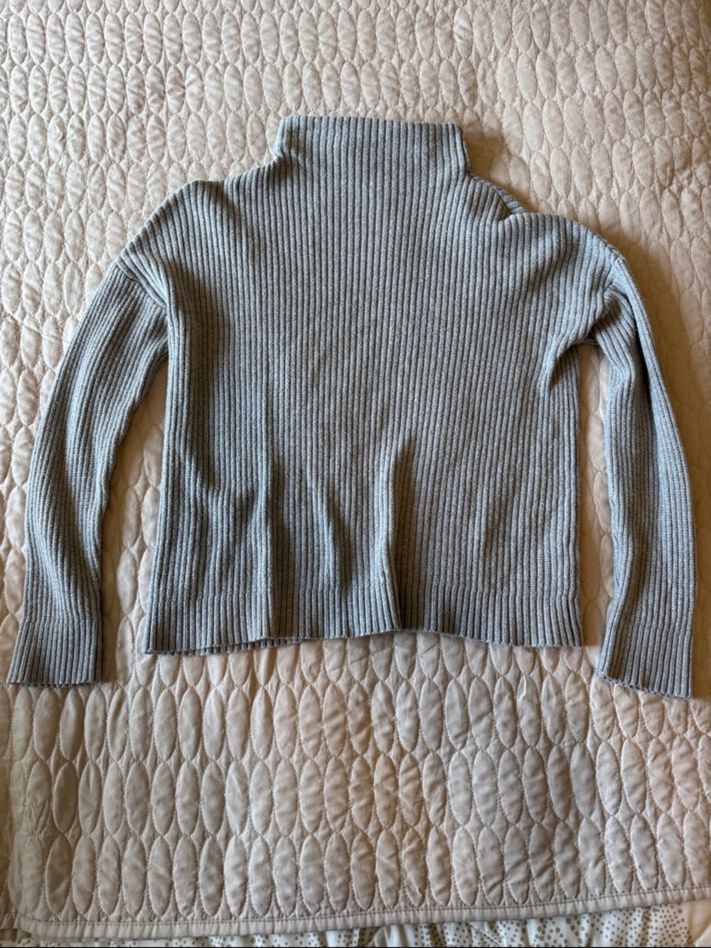 Light Gray Ribbed Turtleneck Sweater - Women